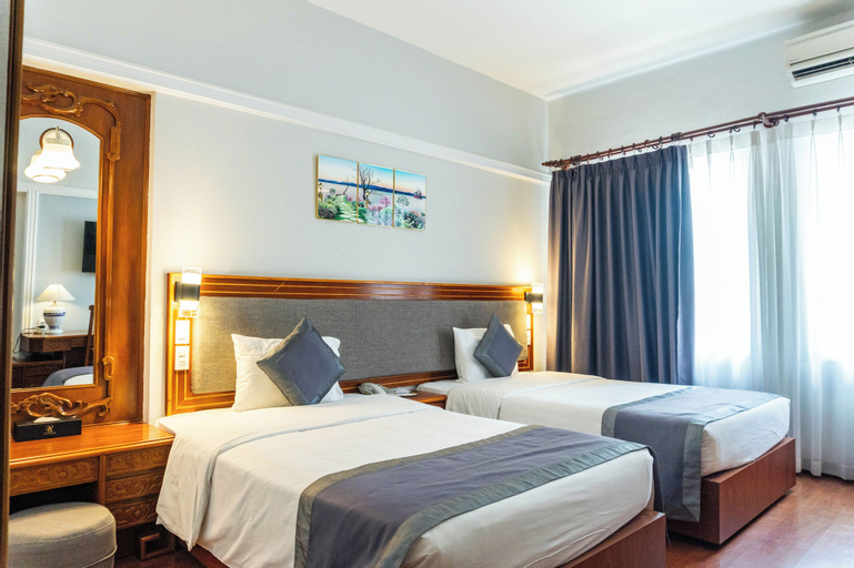 Bedroom 8