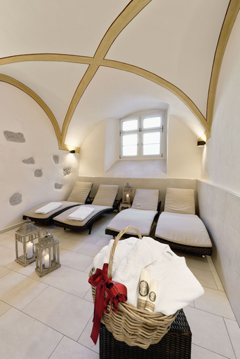 Bedroom 3, BLUME. - Baden Hotel & Restaurant, Baden