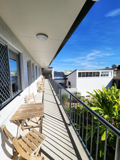Others 5, The Stella, Clarence Valley- Coast