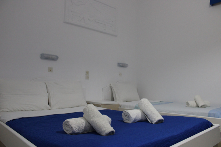 Bedroom 4, The Three Anchors Rooms, South Aegean