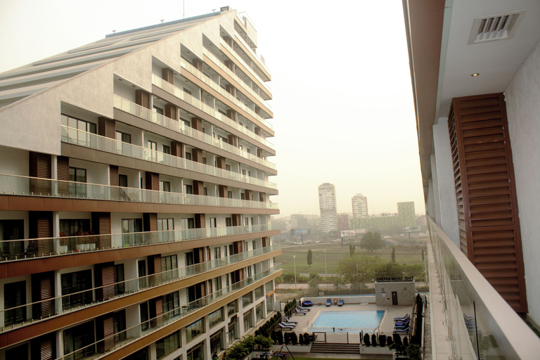 Exterior & Views 2, Immaculate Beauty Gem Location Pools Gym, Accra