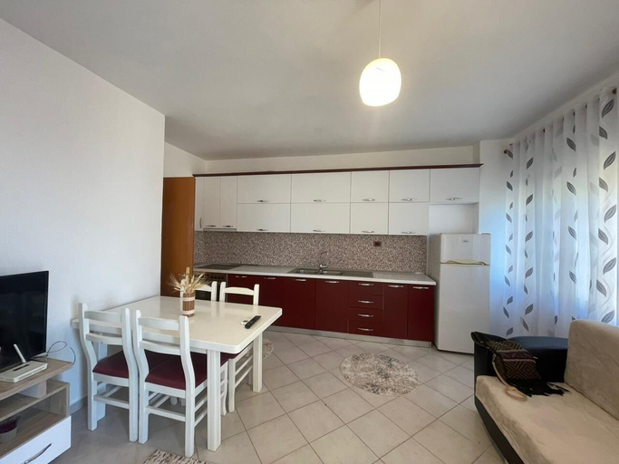 Others 4, Comfortable Sea View Apartment, Durrësit