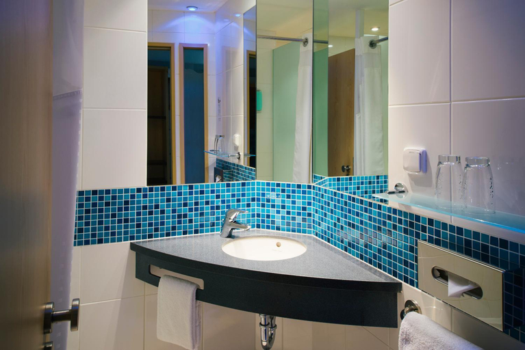 Bathroom 5, Vienna House Easy by Wyndham Bratislava, Bratislava II