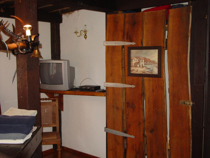 Bedroom 2, Landhotel zur guten Quelle, Eisenach