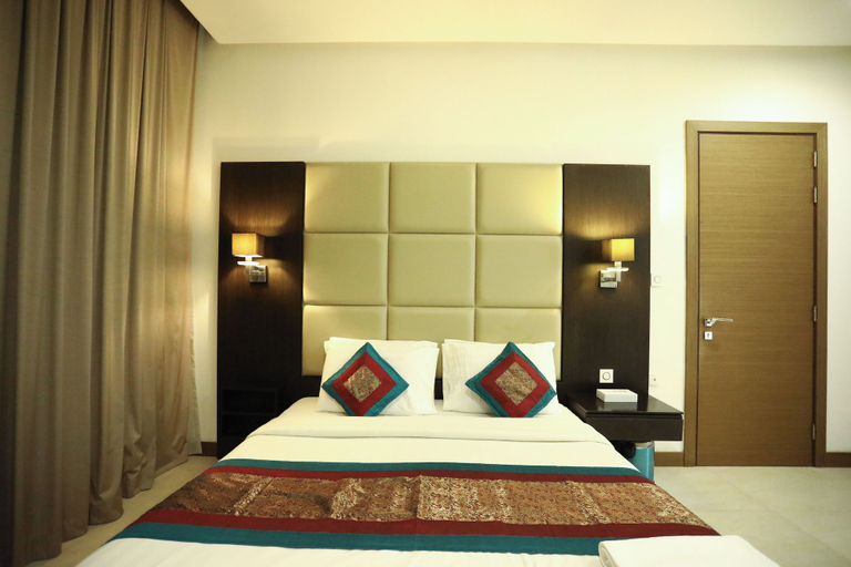 Bedroom 30