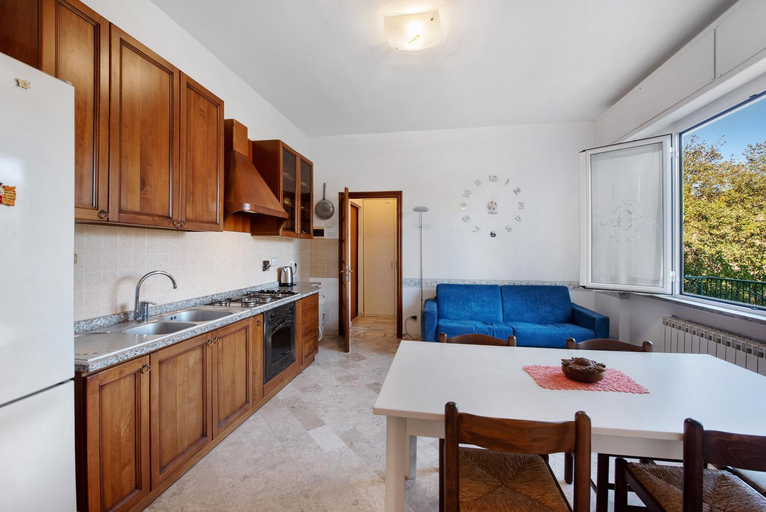 Dining Room 6