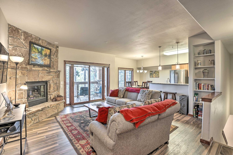 Others 1, The Chelsea Condo with Hot Tub and Pool Access!, Summit