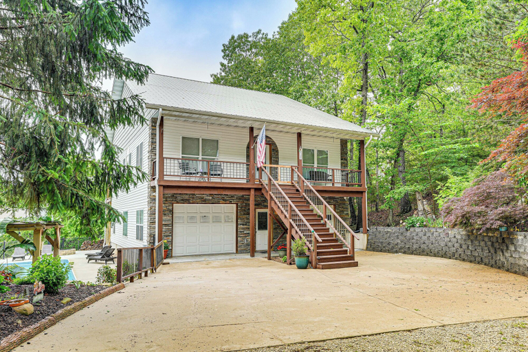 Exterior & Views 2, Autumn Creek Branson, Stone