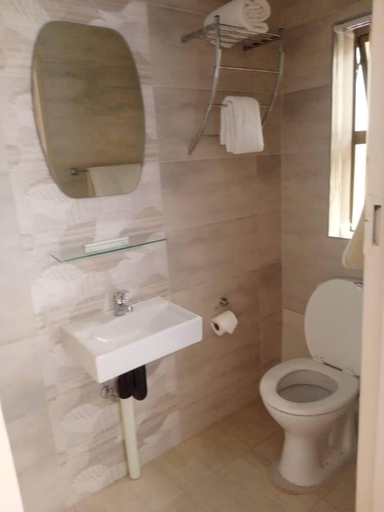 Bathroom, The Berkshire, Harare