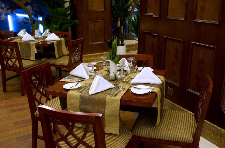 Food & Drinks 4, Dorrar Aleiman Royal Hotel, Makkah