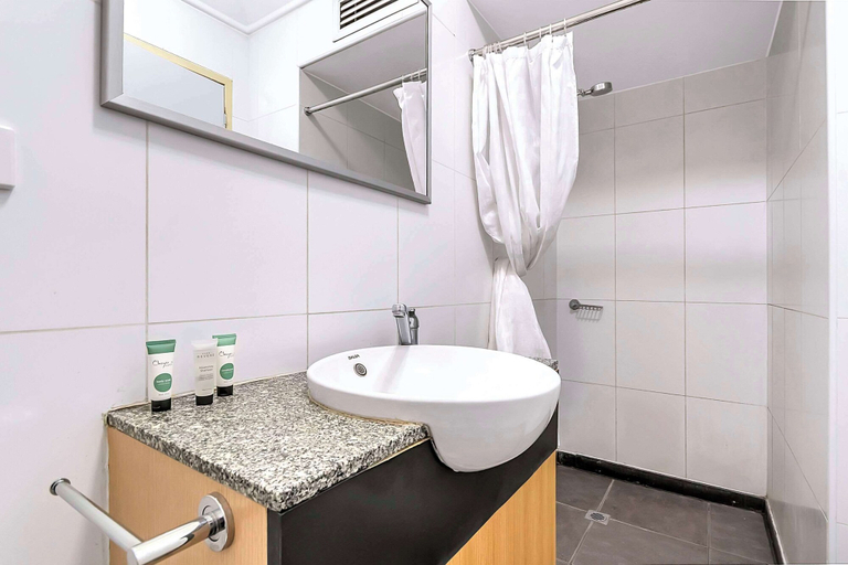Bathroom 4, Econo Lodge Karratha, Roebourne