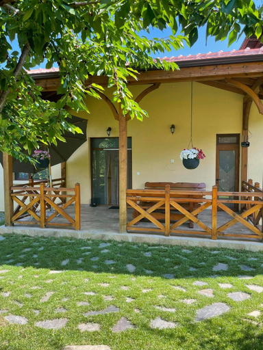 Entrance 5, Guest House Marchini, Sapareva Banya