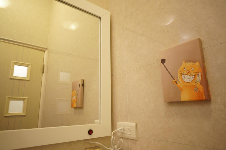 Bathroom 4, The Green Mile Field, Hualien