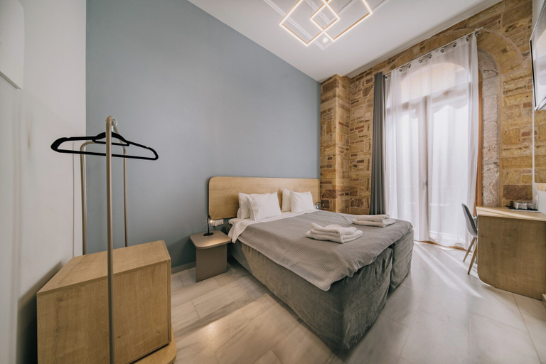 Bedroom 5, Chios City Inn, North Aegean