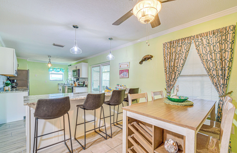Others 1, Waterfront Hernando Beach Home w/ Dock & Hot Tub!, Hernando