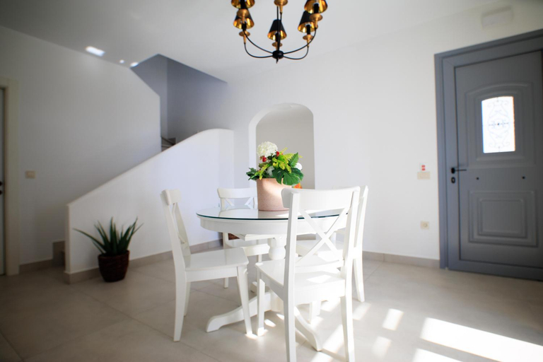Others 5, Kotinos Luxury Suites, Central Greece