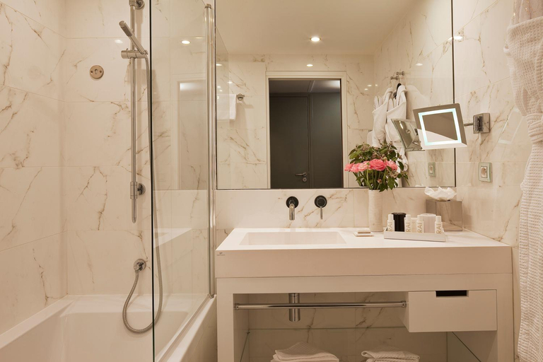 Bathroom 4, Le 7 Eiffel Hotel, Paris