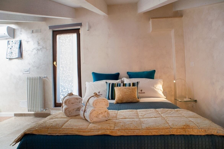 Bedroom 2, La dimora del Monastero, Bari