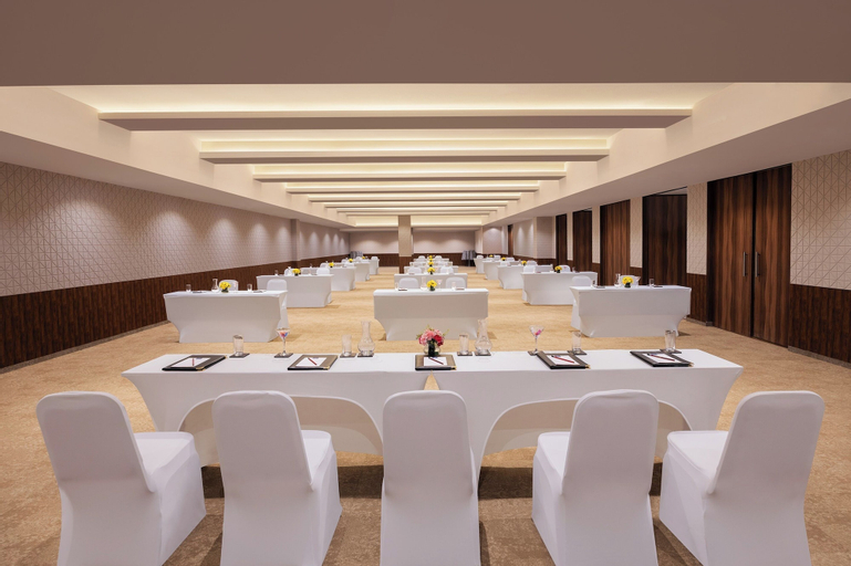 Business Facilities 11