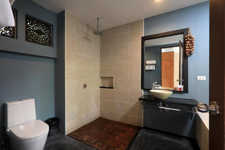 Bathroom 5, Tea Tree Boutique Resort, Phuket Island