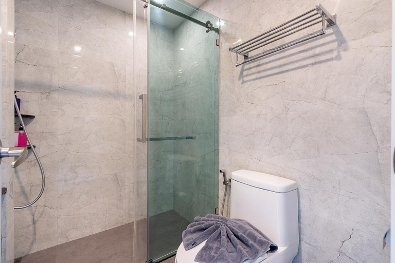 Bathroom 3, The NG Hotel, Pattaya