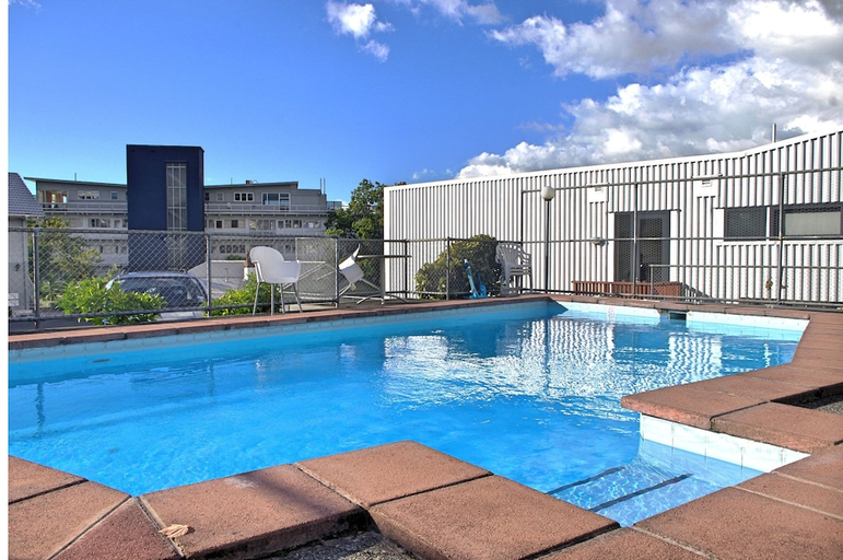 Sport & Beauty, Tudor Motor Lodge, Hamilton