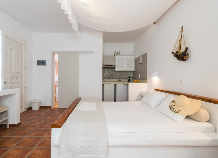 Bedroom 2, Giannoulis Hotel, South Aegean