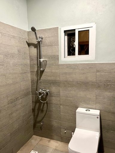 Bathroom 3, Yazmin Studio Residence, Kombo Saint Mary