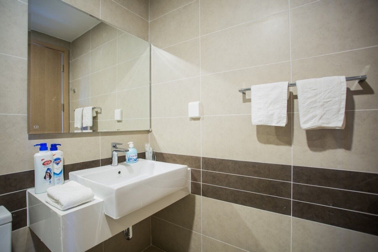 Bathroom 5