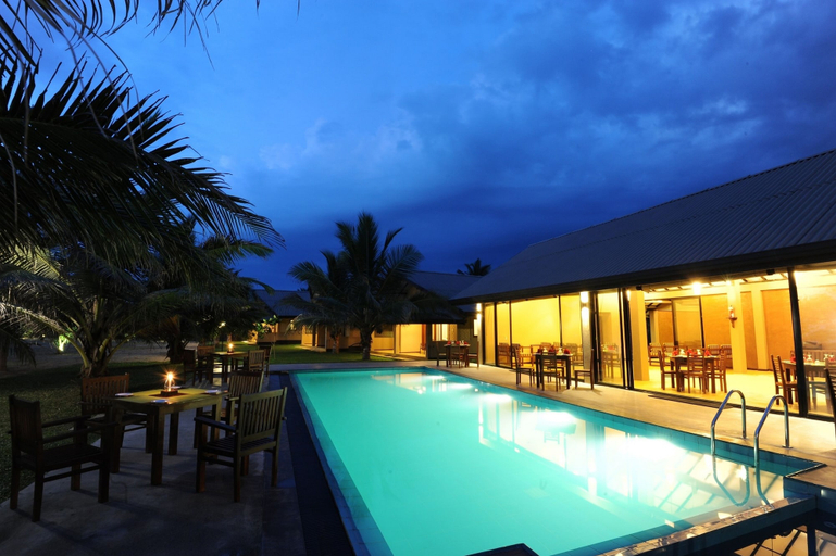 Sport & Beauty 1, Melheim Beach, Kalpitiya