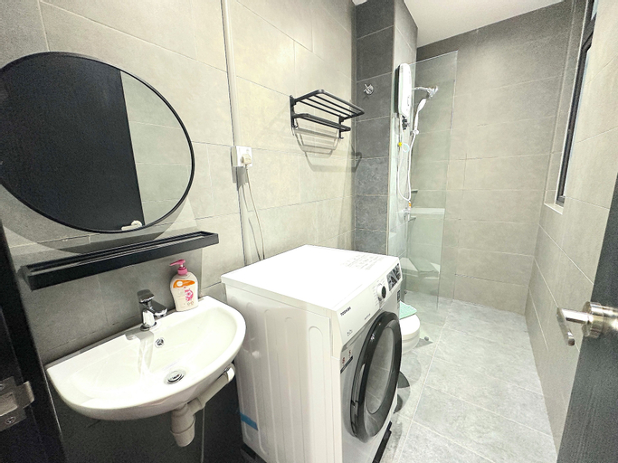 Bathroom 3