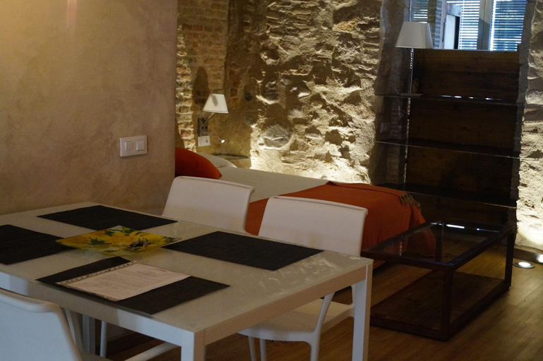 Others 5, Onyar apartments Rambla de la llibertat 27, Girona