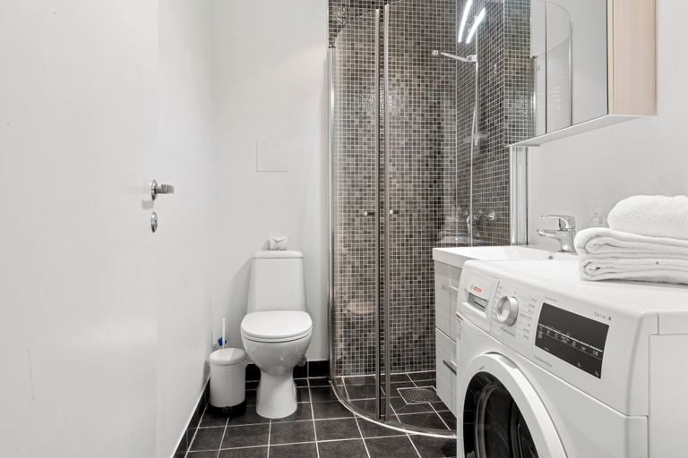 Bathroom 2, Forenom Serviced Apartments Nobel, Oslo