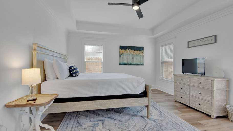 Bedroom 3, Fully Updated Beach Retreat; Minutes to Eastern Lake & Beaches, Walton