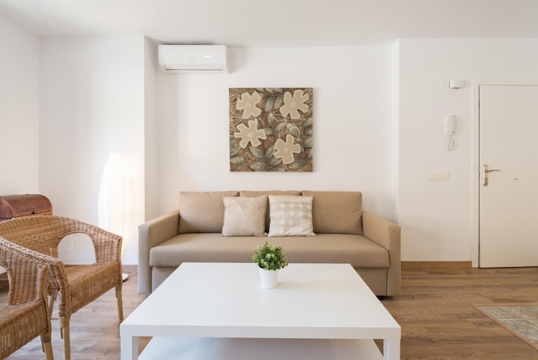 Others 4, Santiago Premium Loft II, Málaga