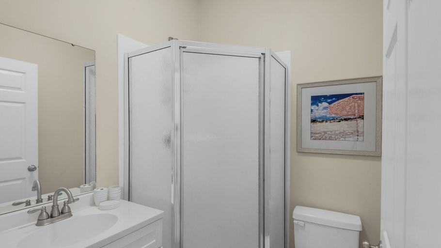 Bathroom 4, 1st Floor, Walkable to Dining, Shopping, Beach - Sleeps 6, Walton