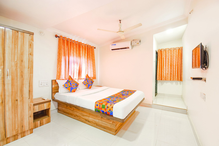 Bedroom 1, Fabexpress Alishan Residency, Satara