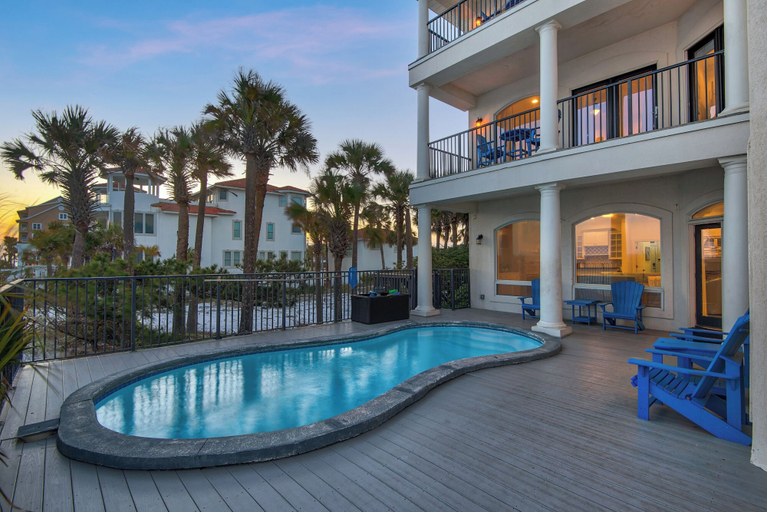 Sport & Beauty 2, Stunning Views! 9BR Gulf Front Home, Pool, Elevator, Pool Table, Okaloosa