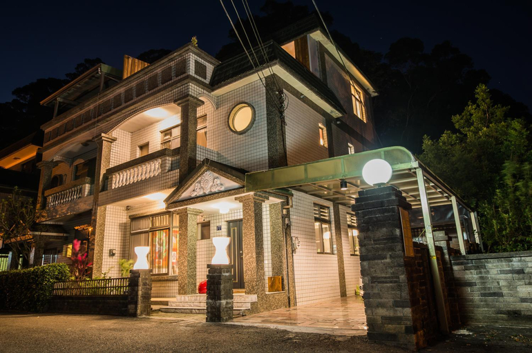 Exterior & Views 1, So Art Guesthouse 旅人藝棧民宿, Miaoli