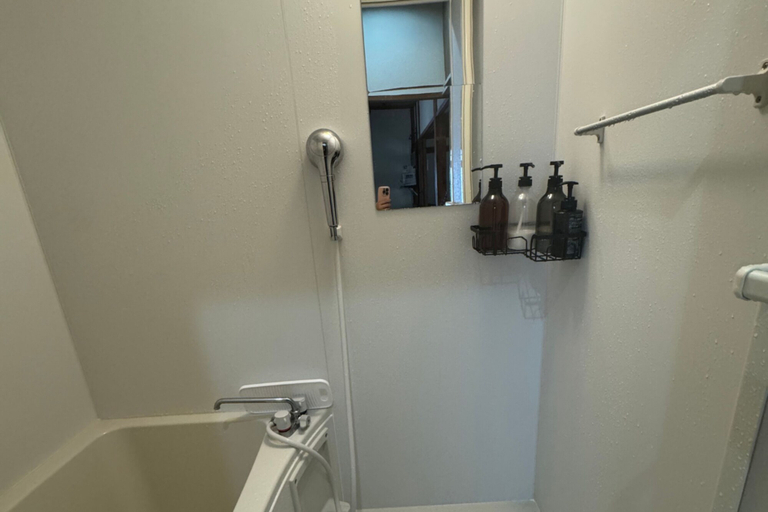 Bathroom 3, JapaneseTraditional house ONDa, Zushi