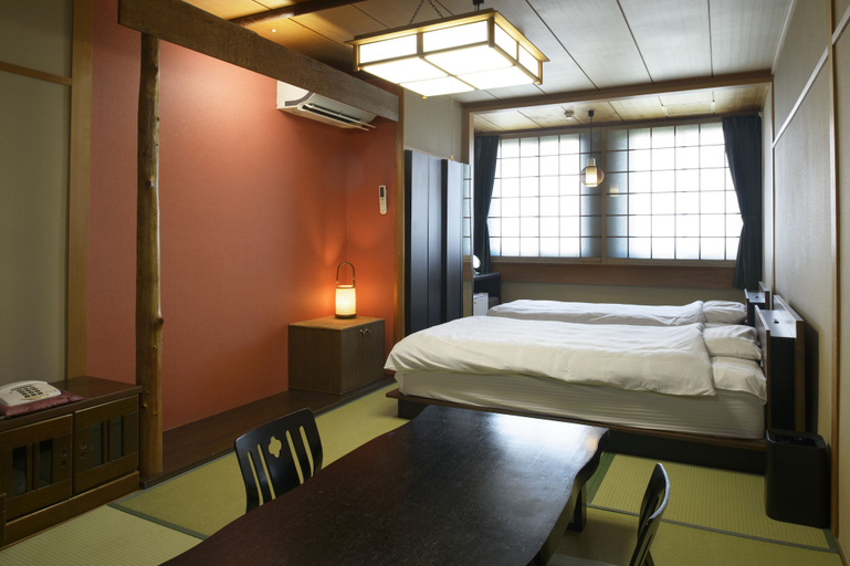 Bedroom 4, Yadoya Tsubaki, Aomori