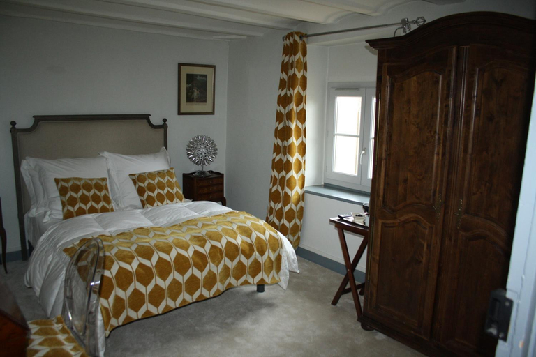 Bedroom 12