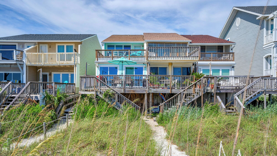 Exterior & Views 2, Gulf-front Townhome - Stunning Luxury Beach Retreat, Bay