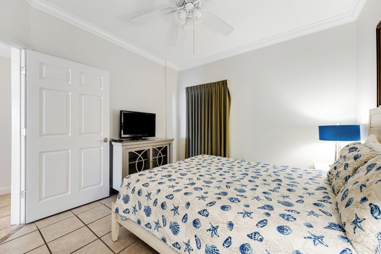 Bedroom 3, Fantastic Gulf-front 1 Bd Condo At Boardwalk in Panama City Beach!, Bay