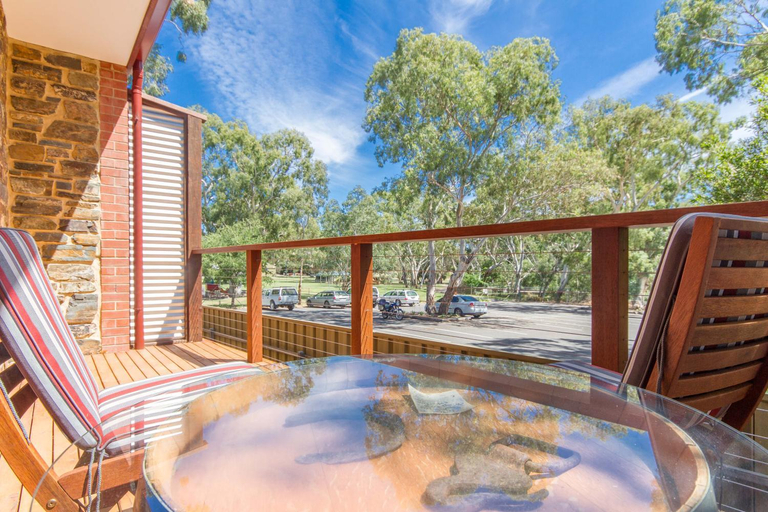 Sport & Beauty, Birdwood Motel, Adelaide