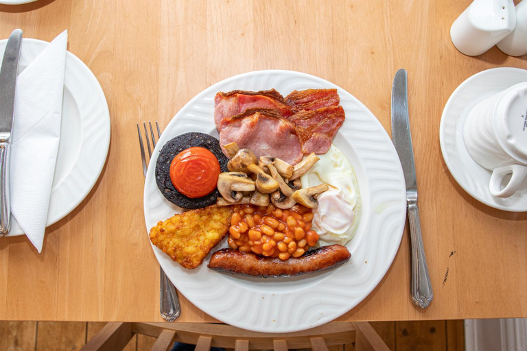 Food & Drinks 3, Ashdale Guest House, Conwy