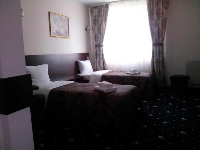 Bedroom 3, Faraon Hotel, Ivano-Frankivs'ka