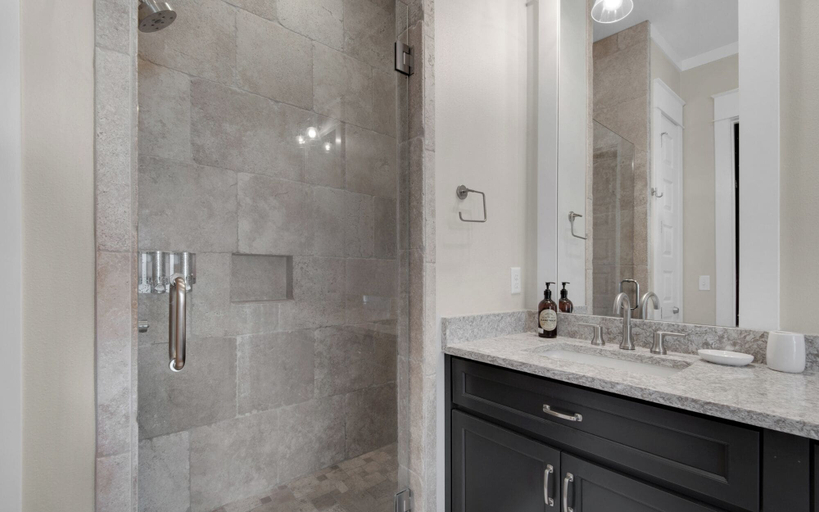 Bathroom 4, Bright and Modern - Down the Street to the Beach, Walton