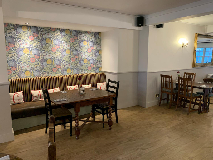 Food & Drinks 3, Castle Hotel, Wiltshire