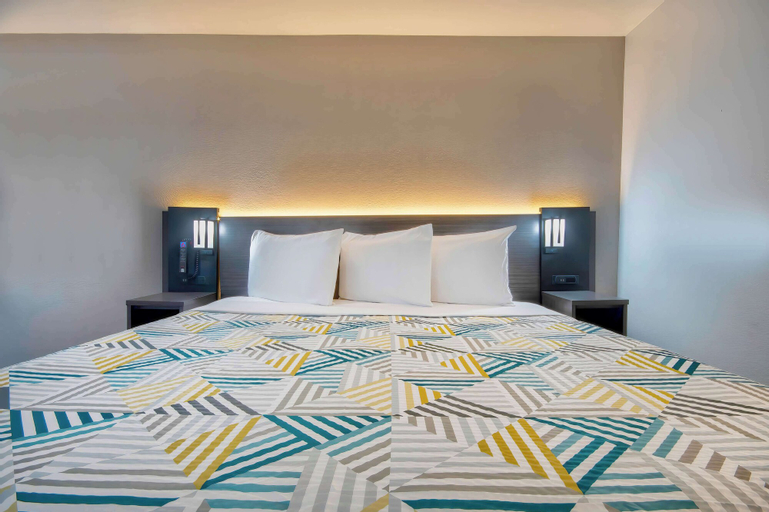 Bedroom 11